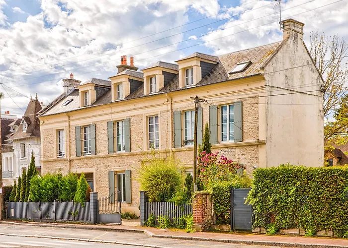 1880 & Belle Demeure - Centre Ville, Jardin Botanique בית נופש *
