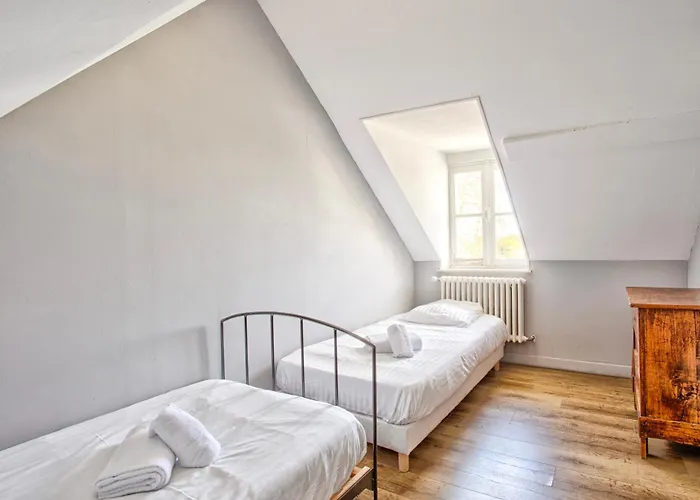 1880 & Belle Demeure - Centre Ville, Jardin Botanique * קאבורג