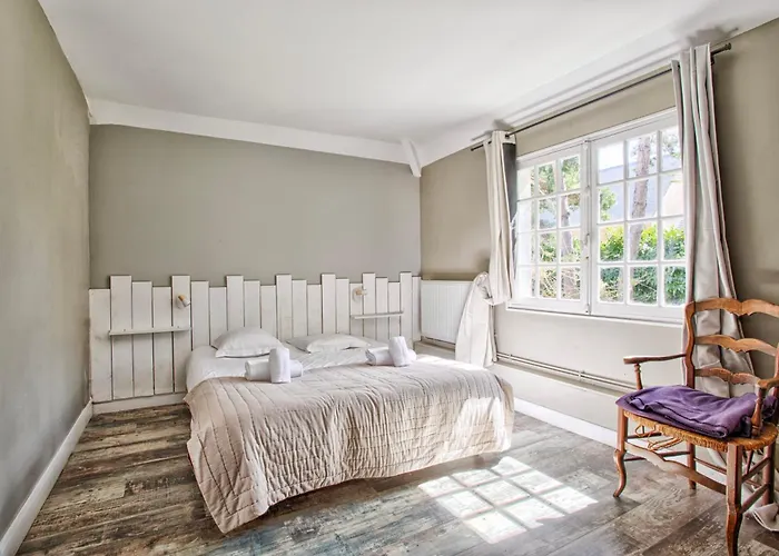 Feriehus 1880 & Belle Demeure - Centre Ville, Jardin Botanique